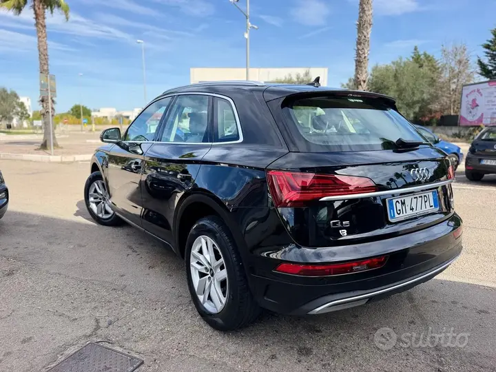 Audi Q5 2023 photo 3