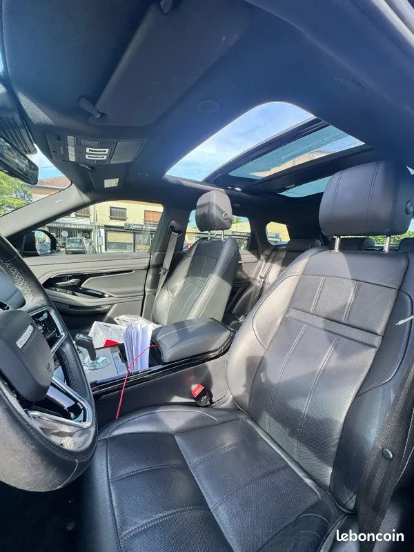Land Rover Evoque 2021 photo 4