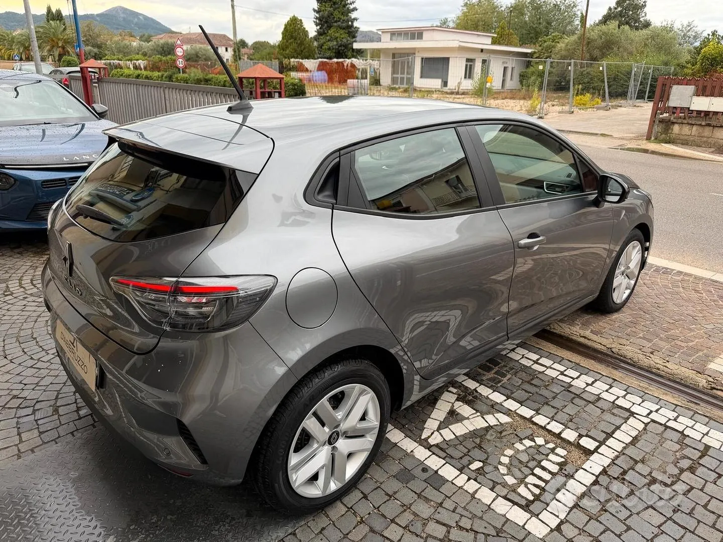 Renault Clio 2024 photo 4