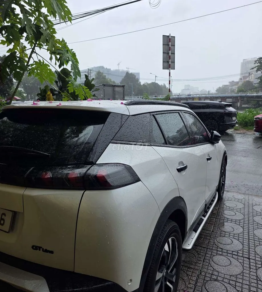 Peugeot 2008 2022 photo 2