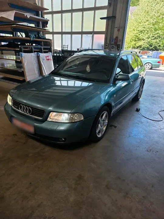 Volkswagen A4