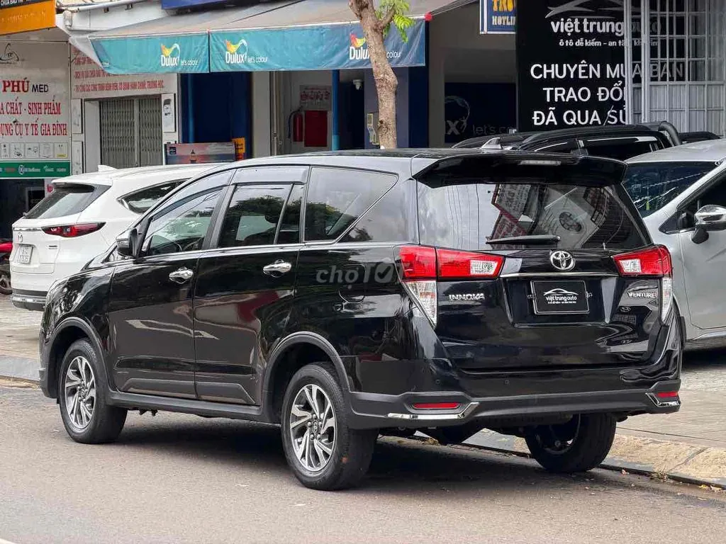 Toyota Innova 2021 photo 5