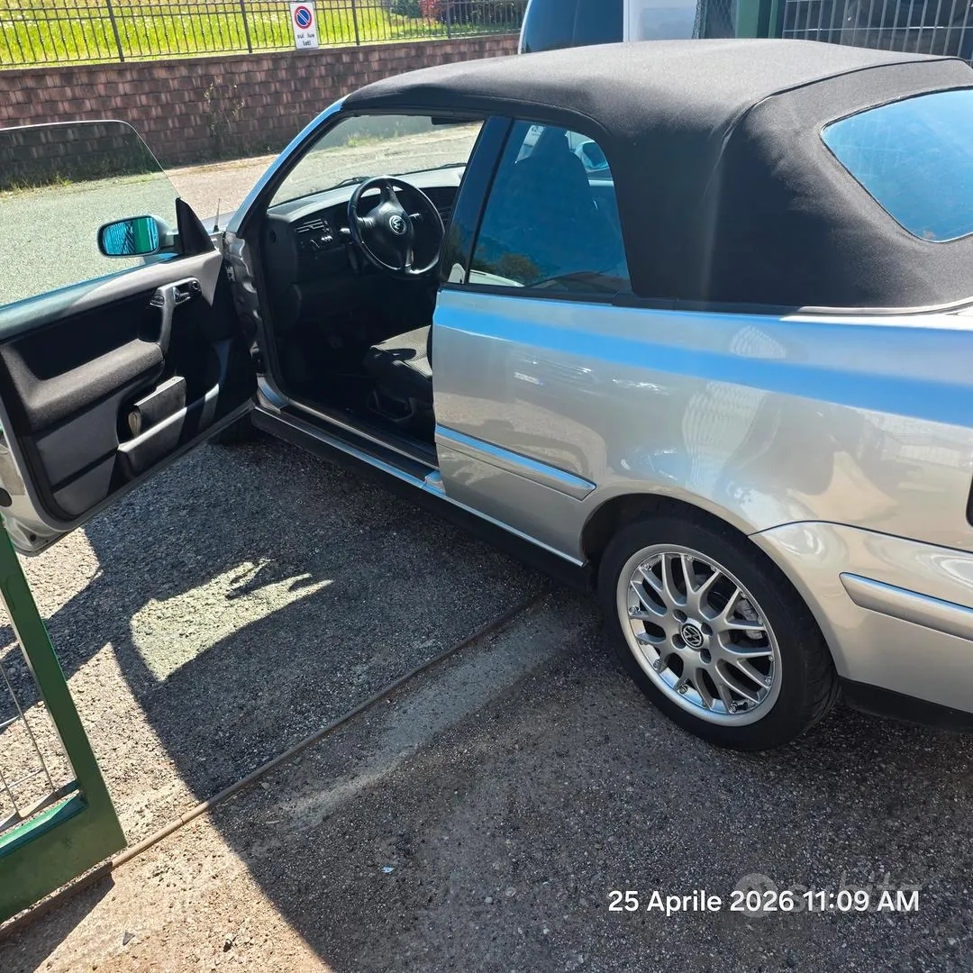 Volkswagen Golf 2001 photo 4