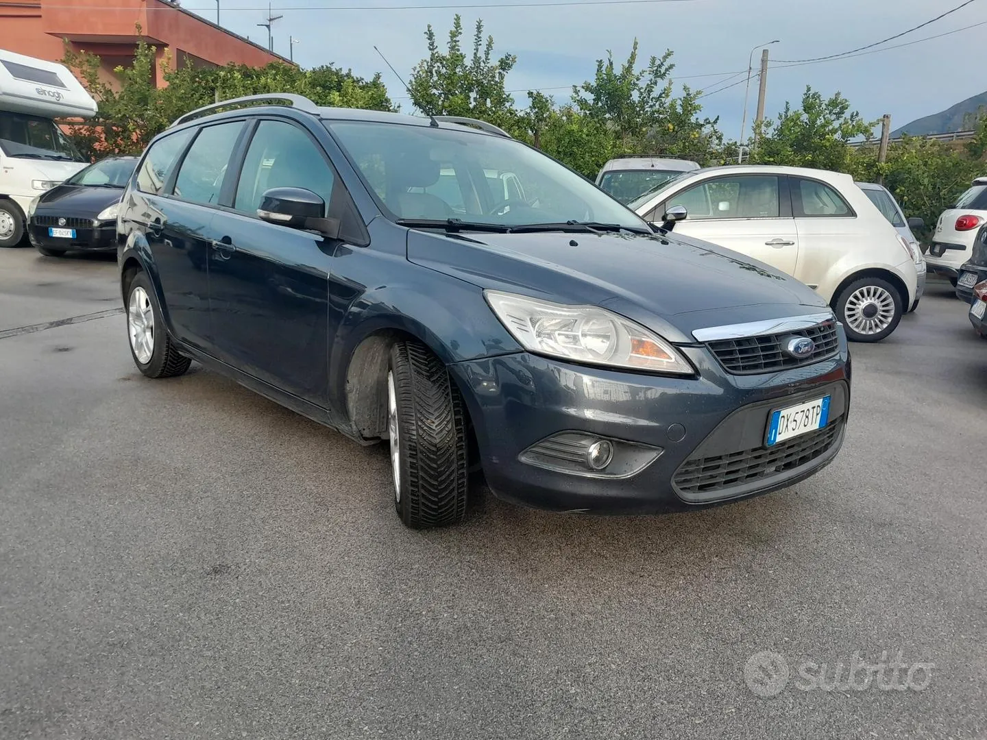 Ford Focus 2009 photo 3