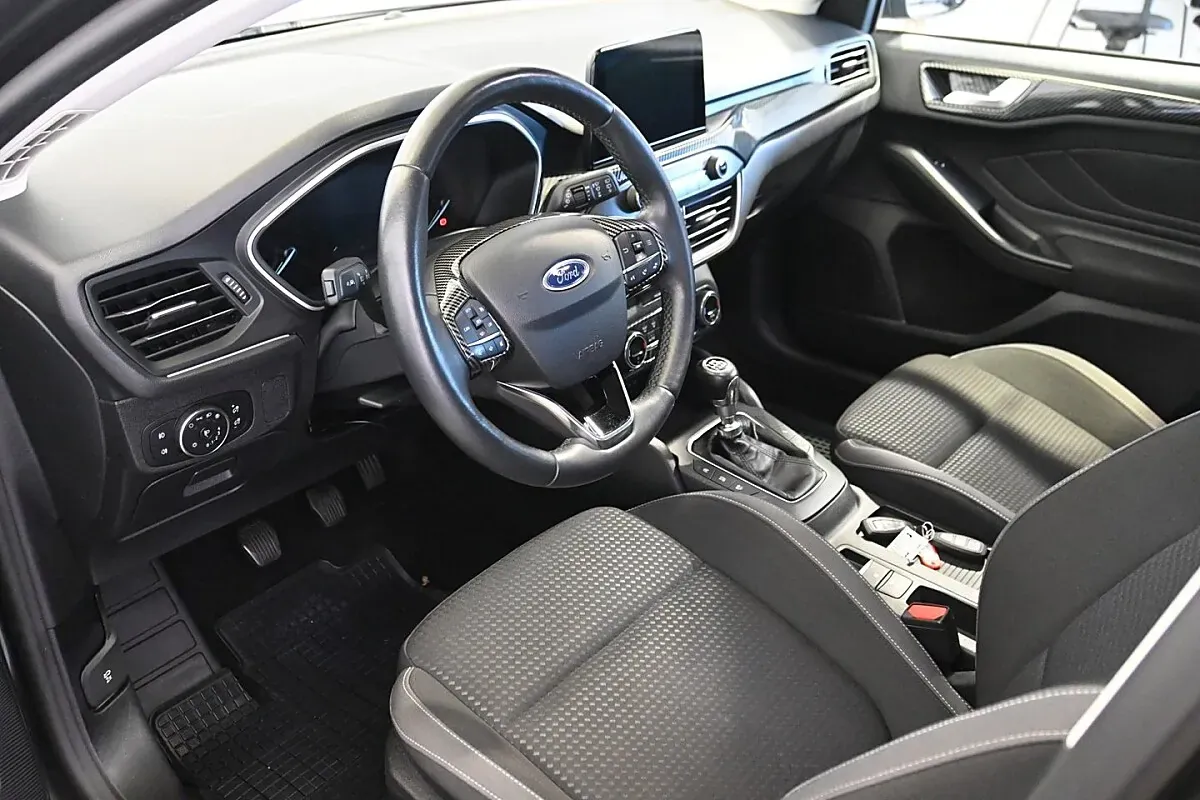 Ford Focus 2020 photo 3