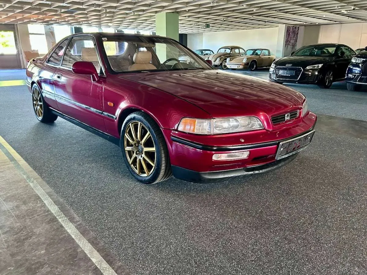 Honda Legend 1992 photo 3