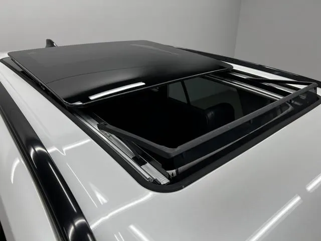 Toyota Rav4 2026 photo 4