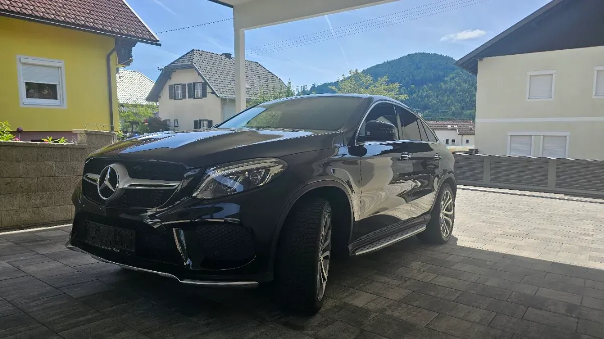 Mercedes-Benz Gle-Class 2017 photo 2