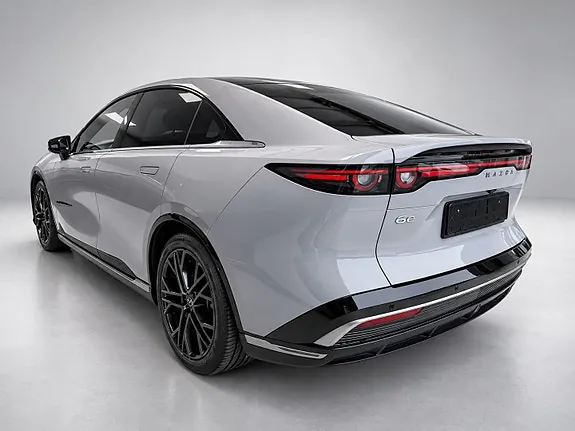 Mazda 6E 2025 photo 5