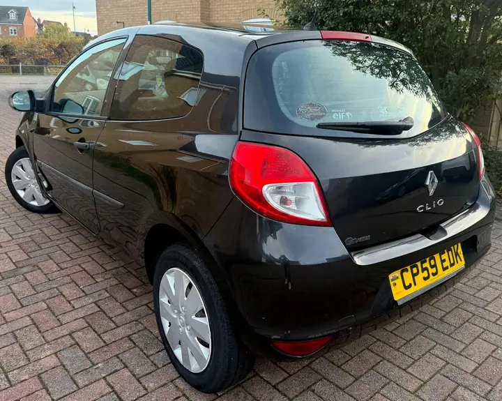 Renault Clio 2009 photo 5