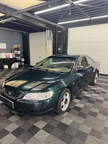 Honda Accord 2000 photo 3