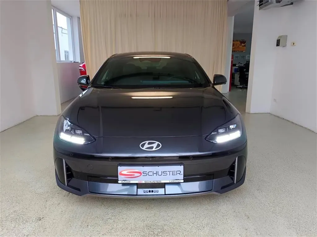 Hyundai Ioniq 6