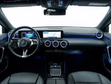 Mercedes-Benz A-Class 2025 photo 3