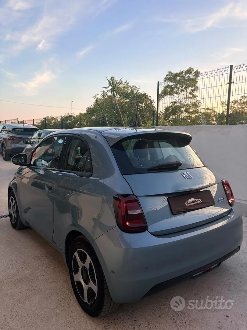 Fiat 500E 2021 photo 4