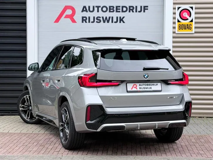 BMW X1 2025 photo 3