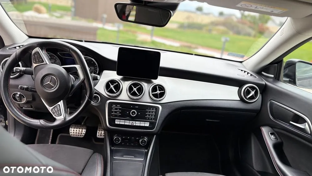 Mercedes-Benz Cla 2017 photo 5