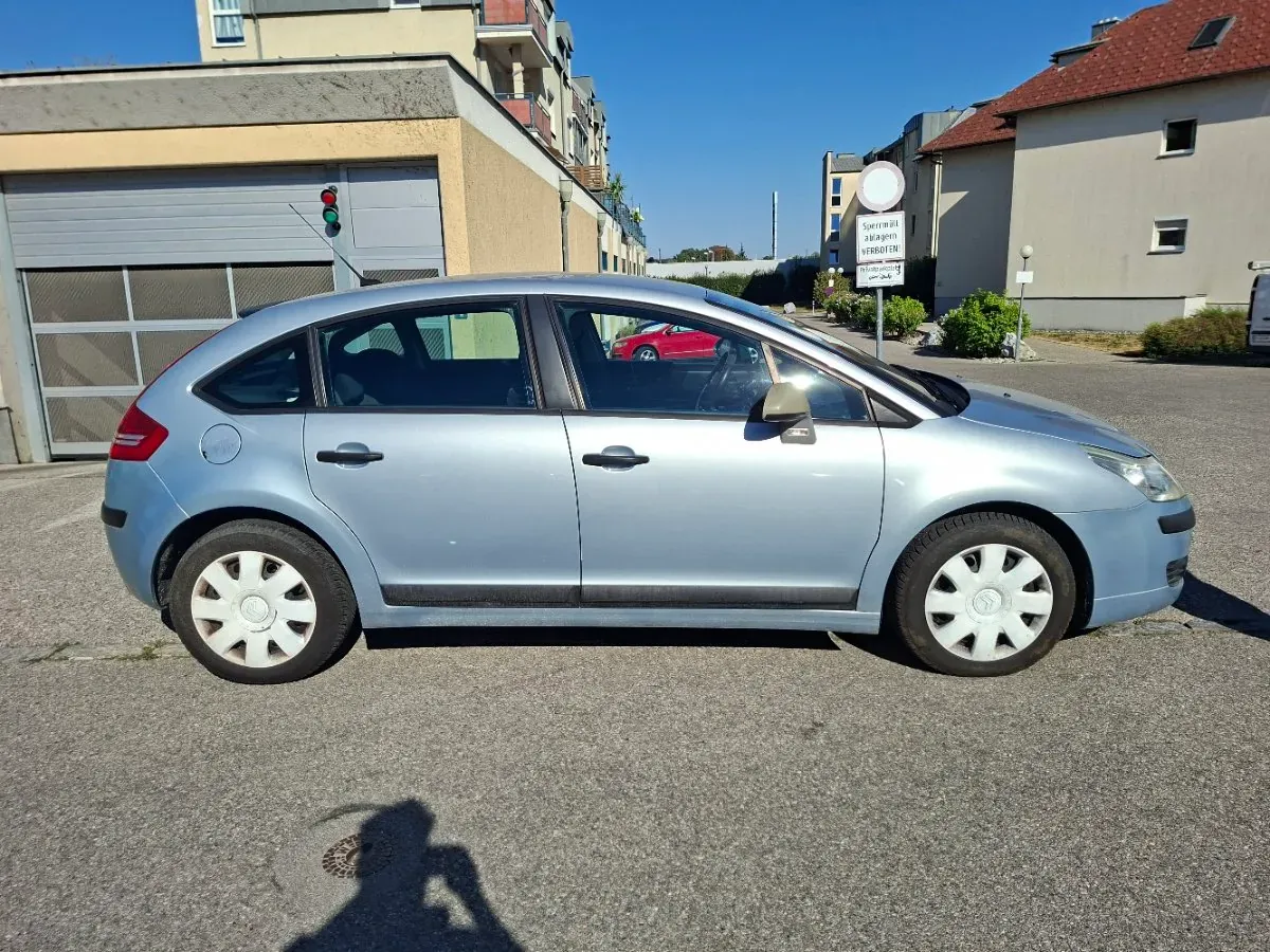 Citroen C4 2007 photo 2