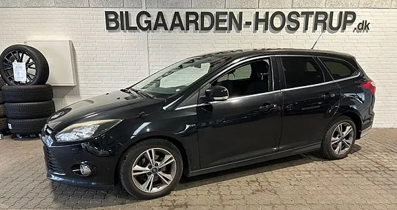 Ford Focus 2011 photo 3