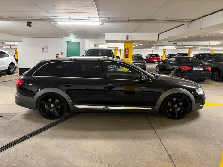 Audi A6 2010 photo 3