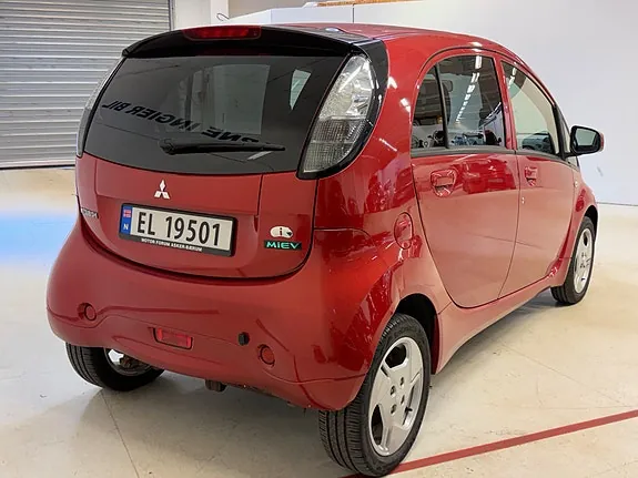 Mitsubishi I-Miev 2013 photo 3