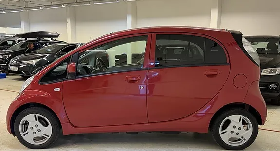 Mitsubishi I-Miev 2013 photo 4
