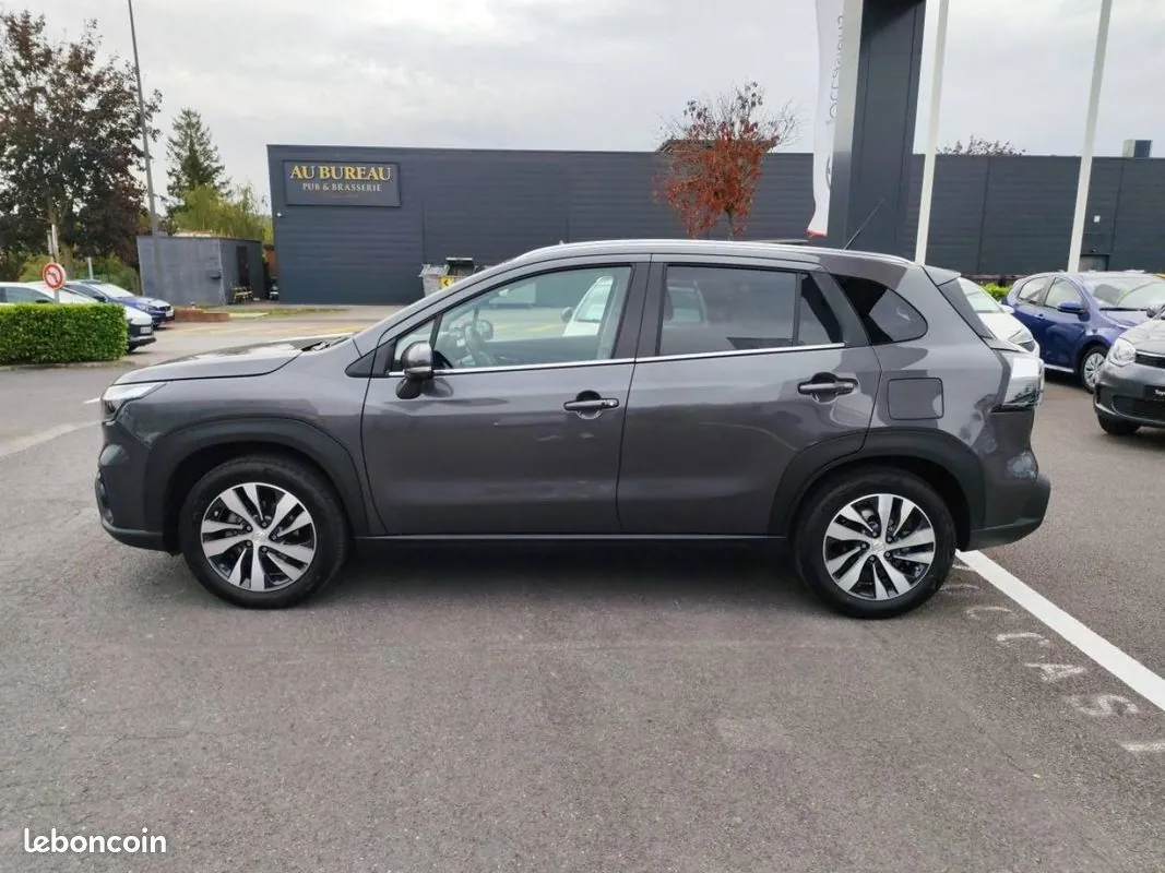 Suzuki S-Cross 2024 photo 2
