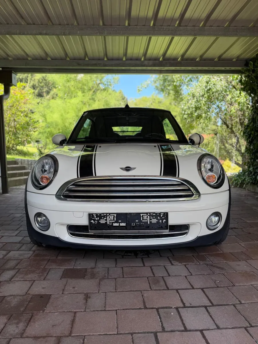 Mini Cabrio 2010 photo 2