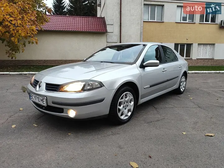 Renault Laguna