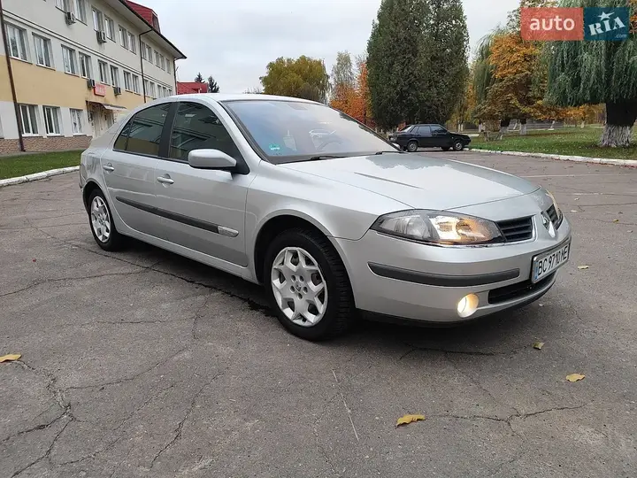 Renault Laguna 2006 photo 2