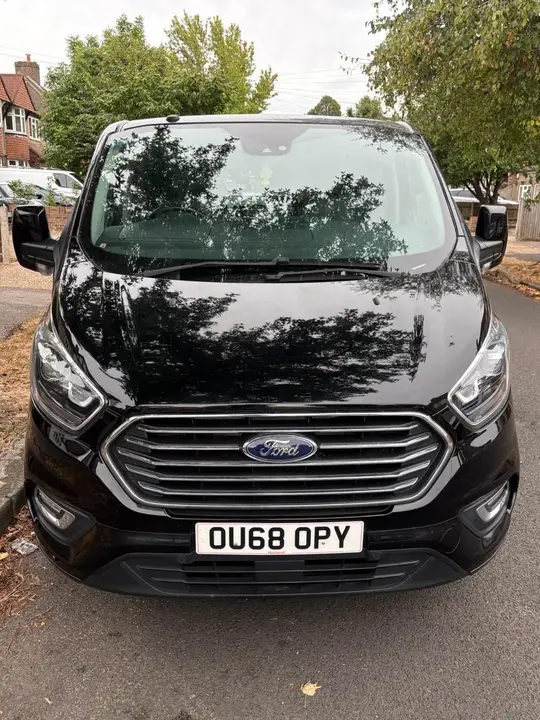 Ford Tourneo Custom 2018 photo 2