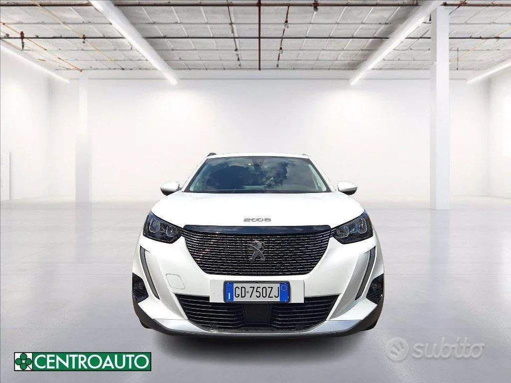 Peugeot 2008 2021 photo 2