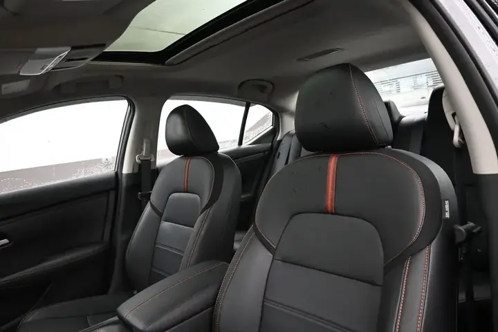 Nissan Sentra 2025 photo 4