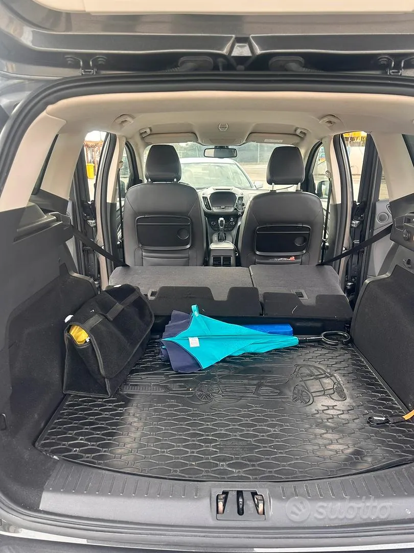 Ford Kuga 2018 photo 2
