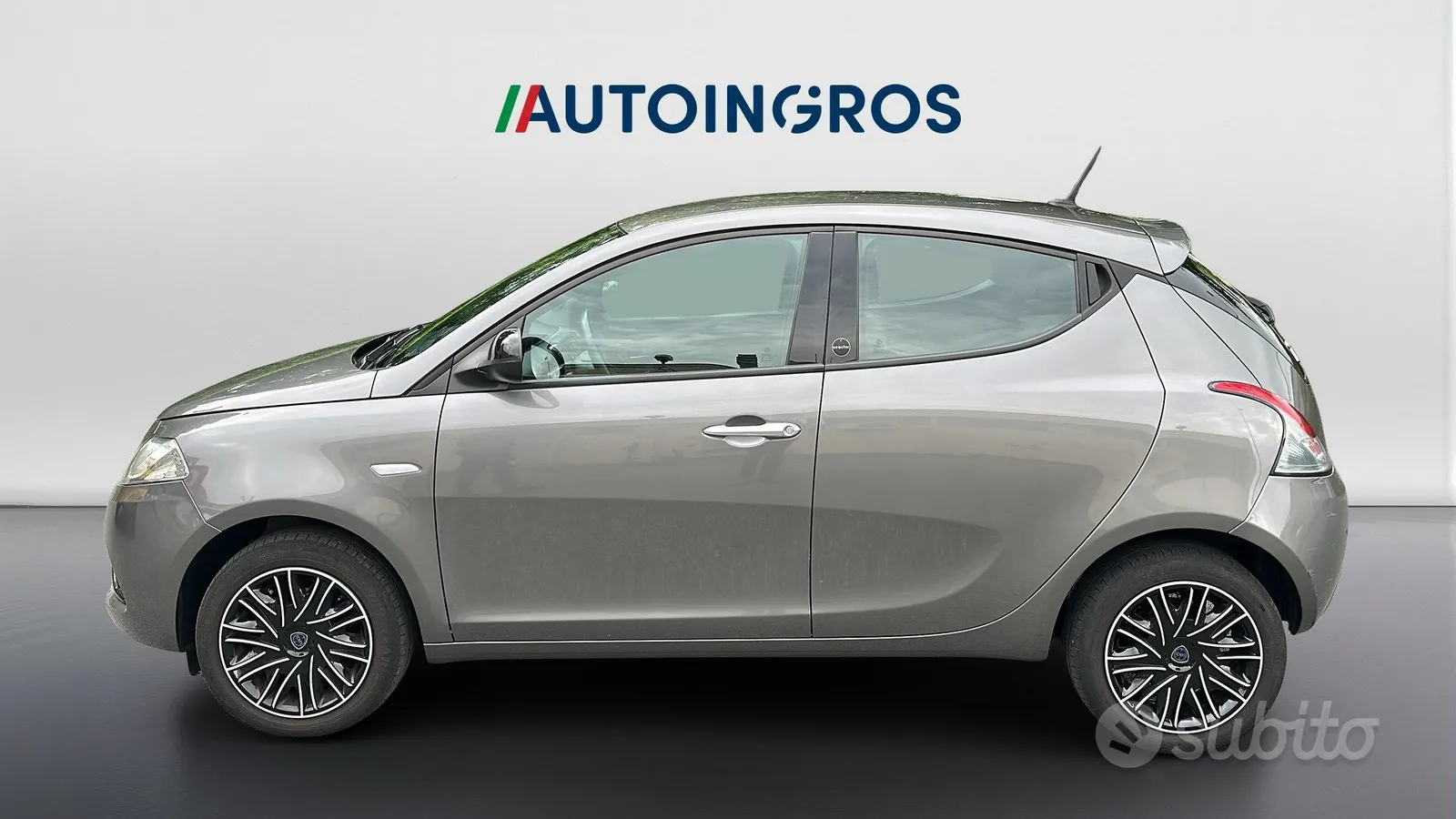 Lancia Ypsilon 2021 photo 2
