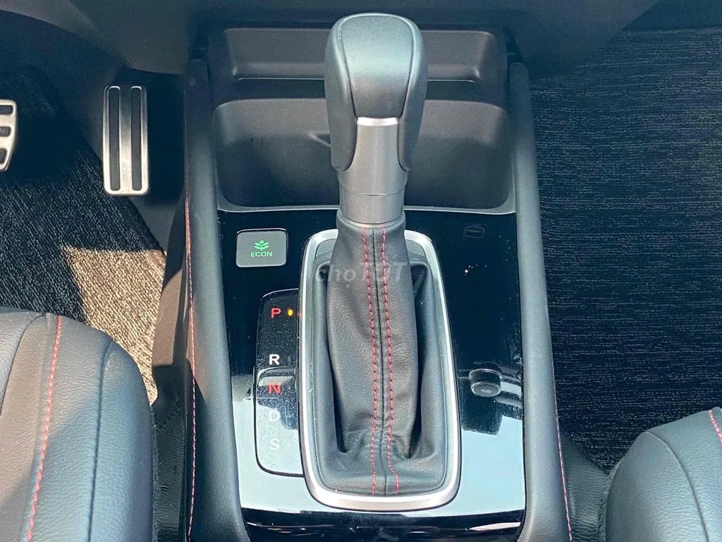 Honda City 2025 photo 5