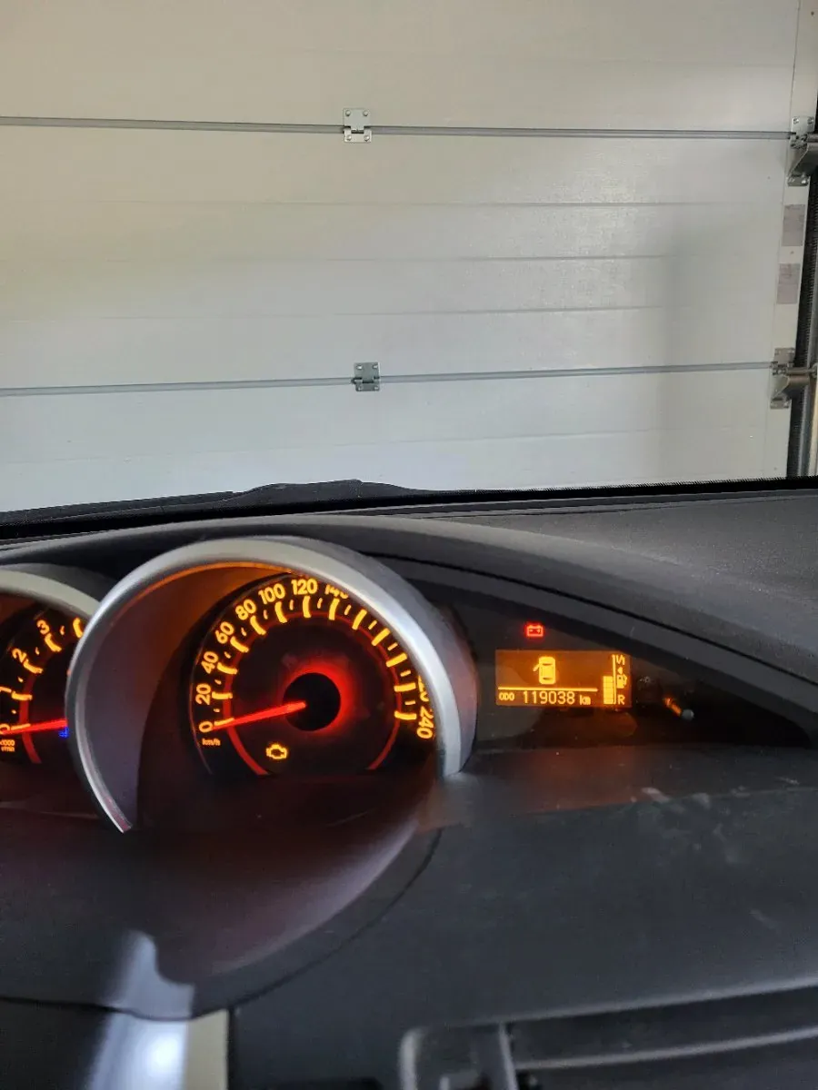 Toyota Verso 2011 photo 3