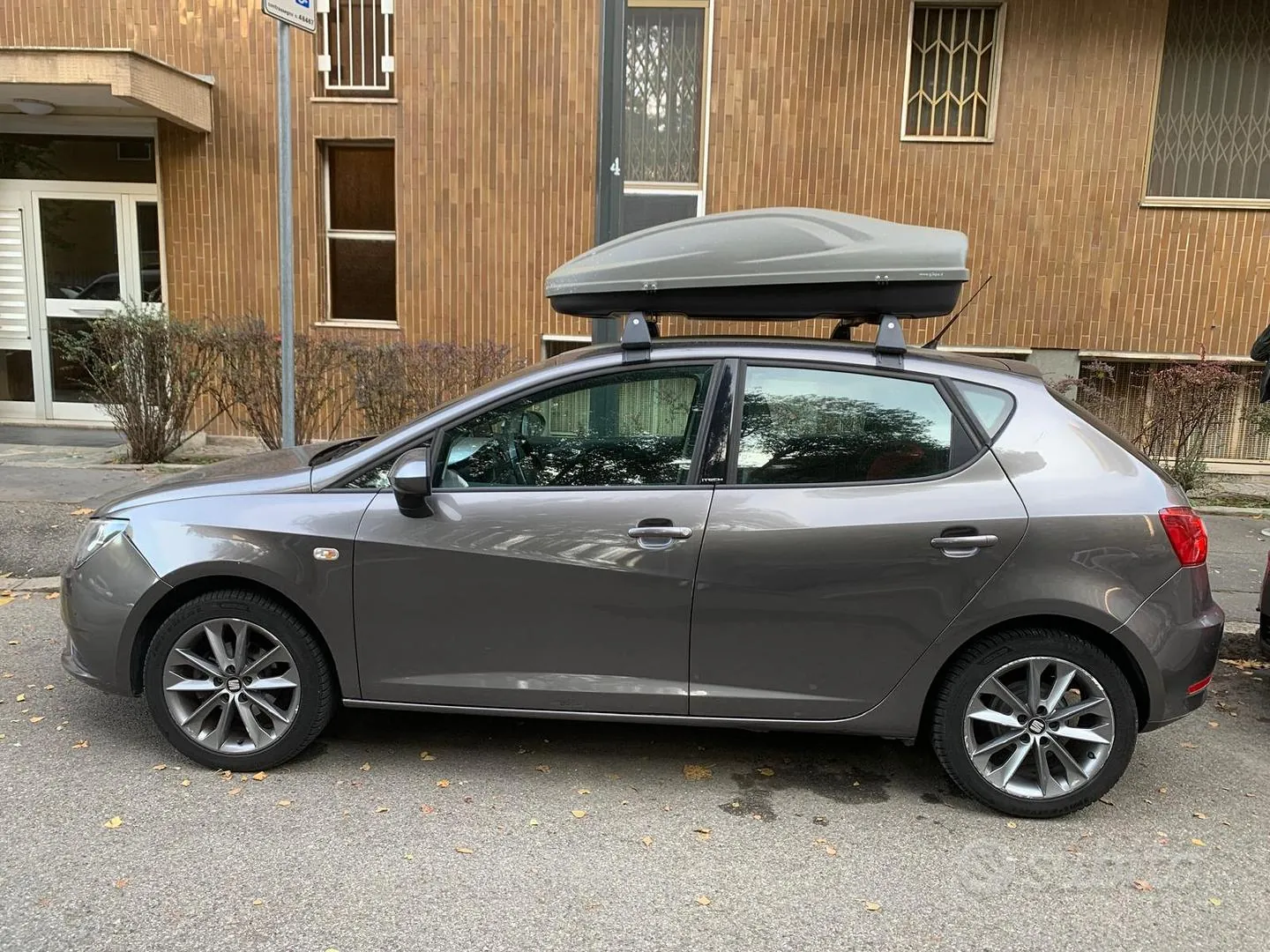 Seat Ibiza 2015 photo 2