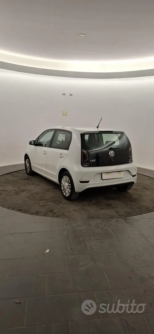 Volkswagen Up 2020 photo 4