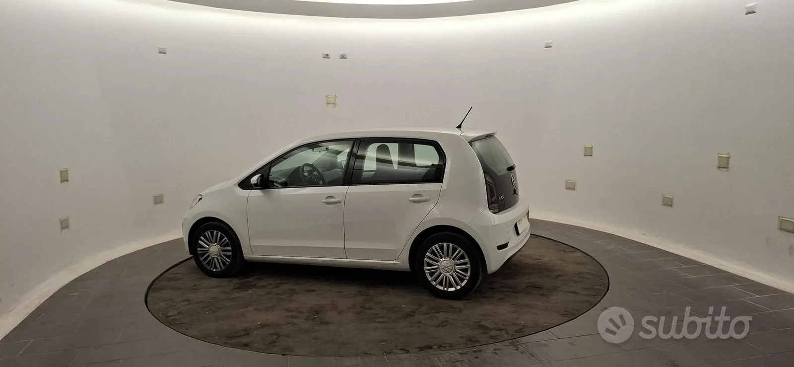 Volkswagen Up