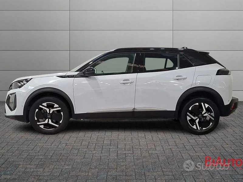 Peugeot 2008 2024 photo 2