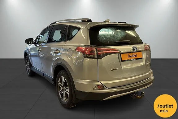 Toyota Rav4 2016 photo 3