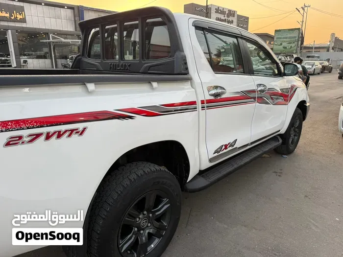 Toyota Hilux 2025 photo 3
