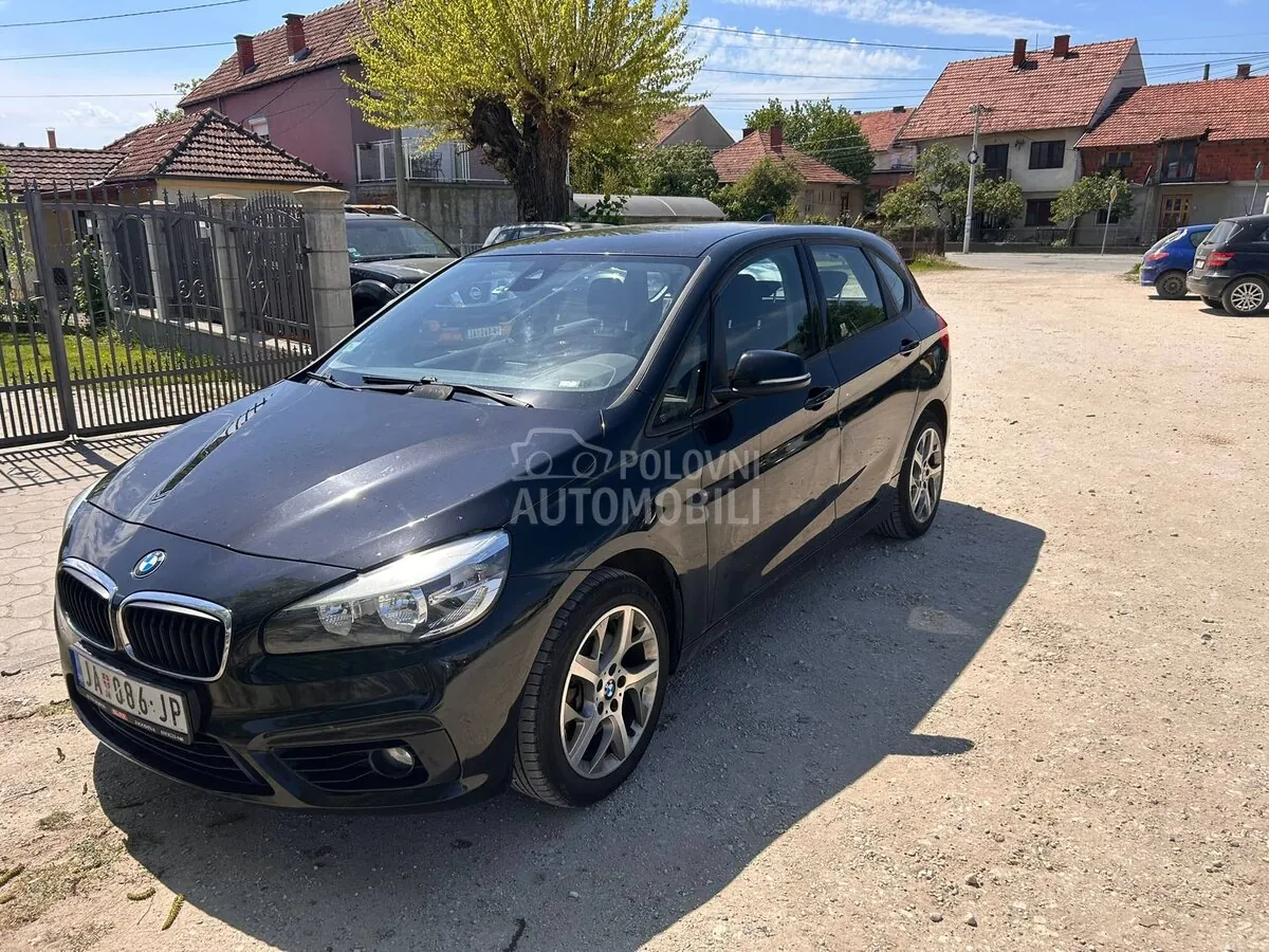 BMW 220