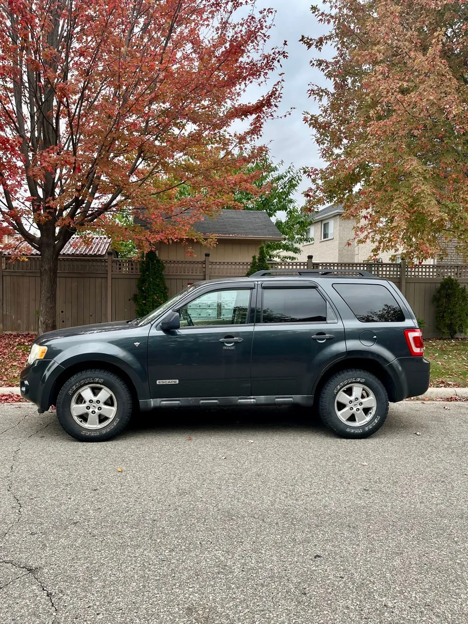 Ford Escape 2008 photo 2