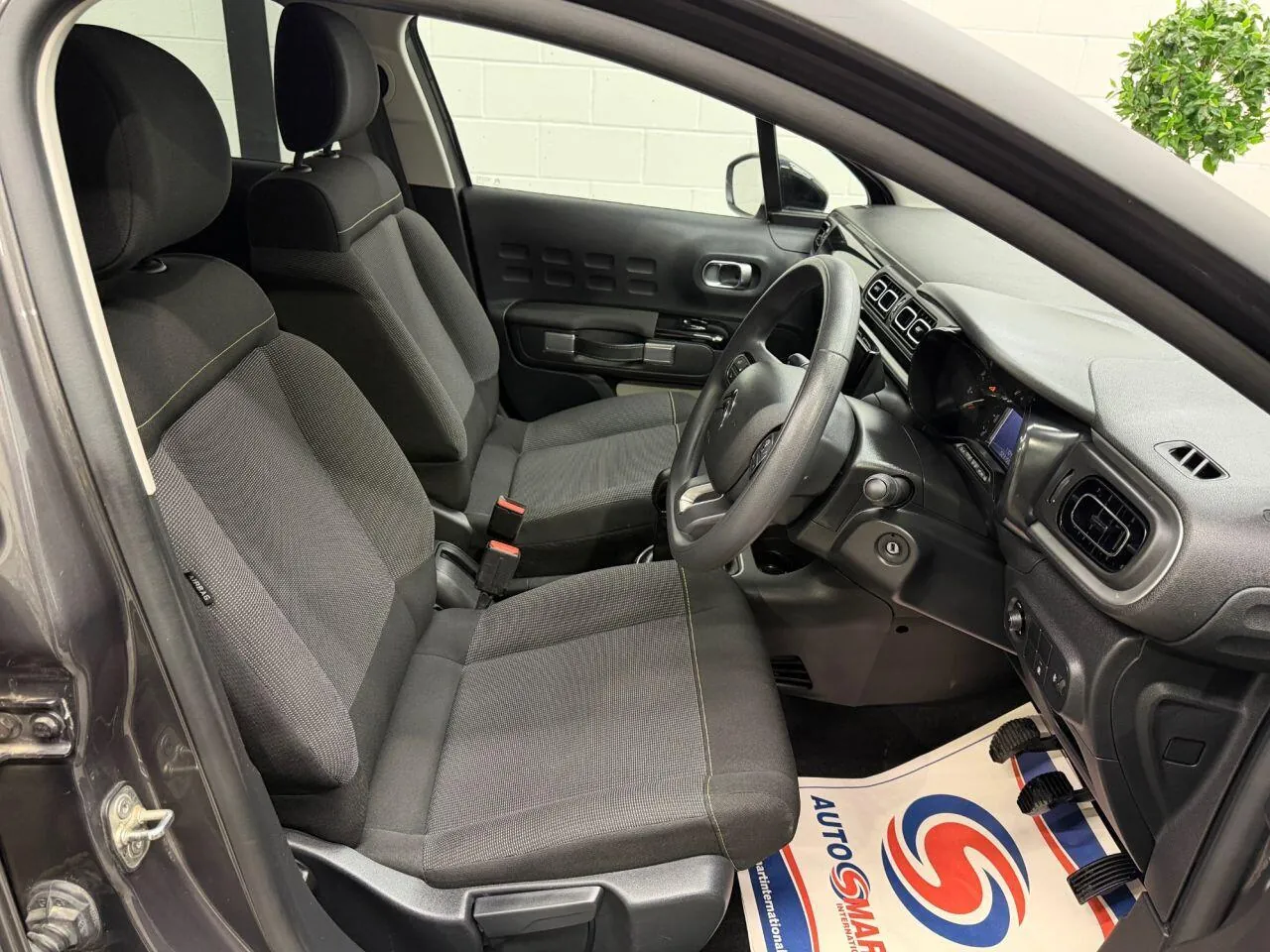 Citroen C3 2024 photo 2