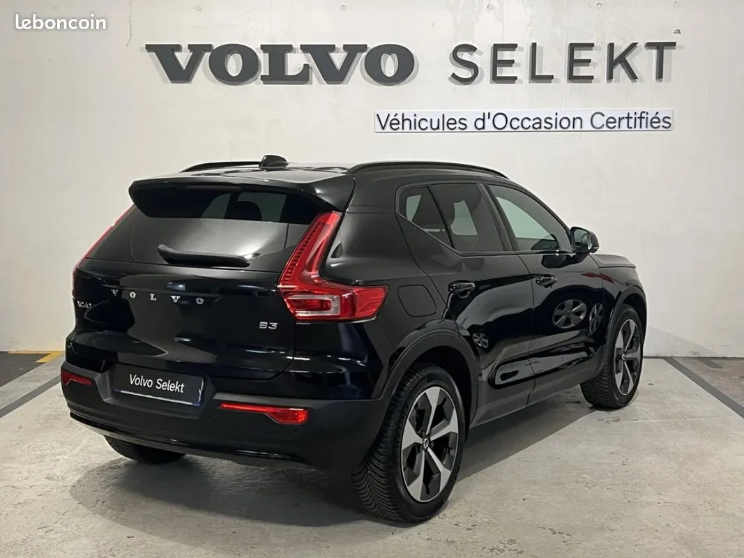 Volvo Xc40 2025 photo 3