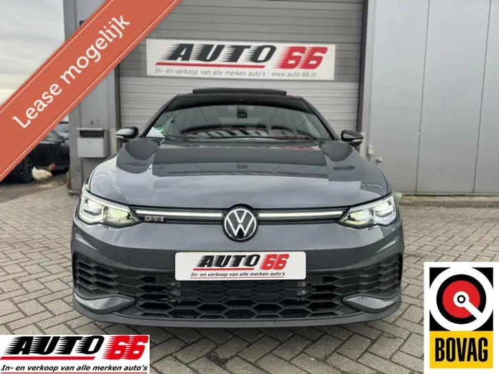 Volkswagen Golf 2024 photo 2