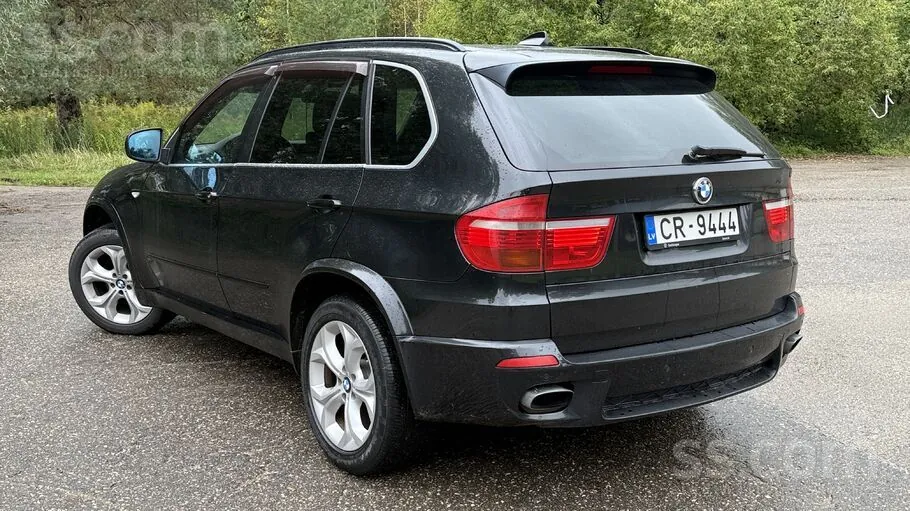 BMW X5 2007 photo 2