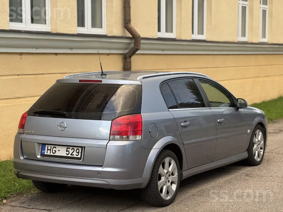 Opel Signum 2005 photo 4