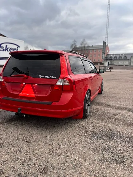Volvo V70 2009 photo 4